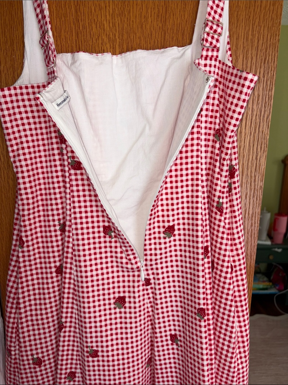 Abercrombie & Fitch Pink Gingham Maxi Dress with Strawberry Print - Picture 10 of 10